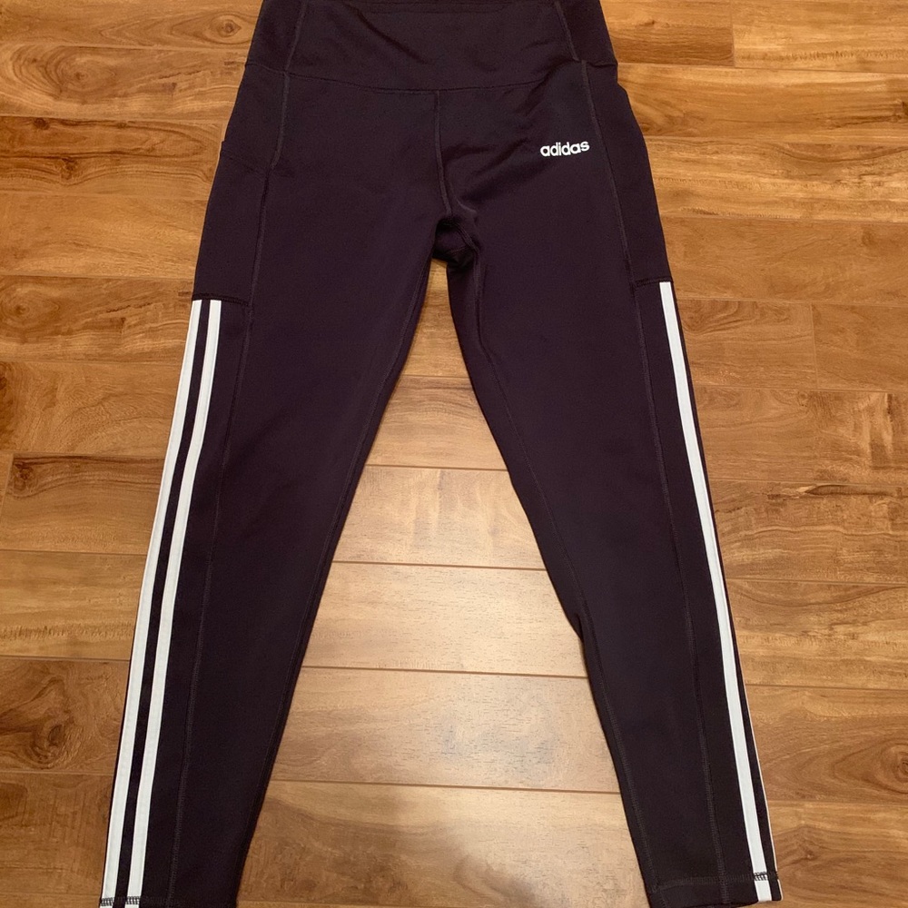 High waisted gray Adidas leggings